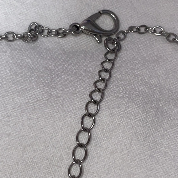 Vintage silver tone disc rhinestone Initial “A” pendant necklace lobster clasp - Picture 2 of 2